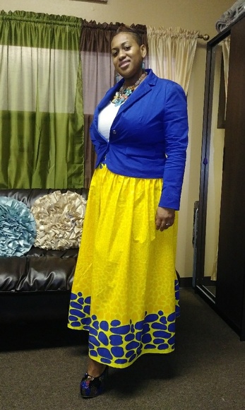 Meet your Posher, Maria - Picture 2 of 5